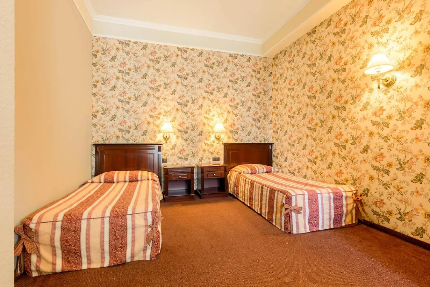 Boutique Splendid Hotel Varna 3*,  Bulgaria